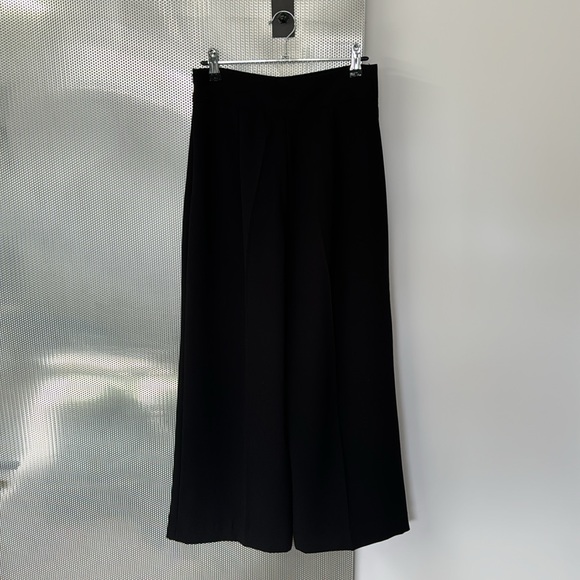 Zara Pleated Cropped Dress Pants - Picture 2 of 4